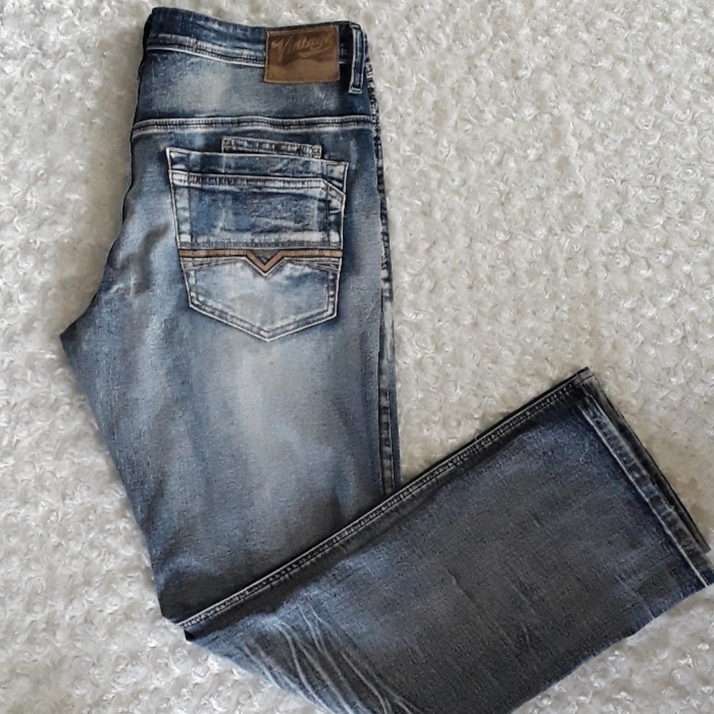 I jeans by buffalo.
